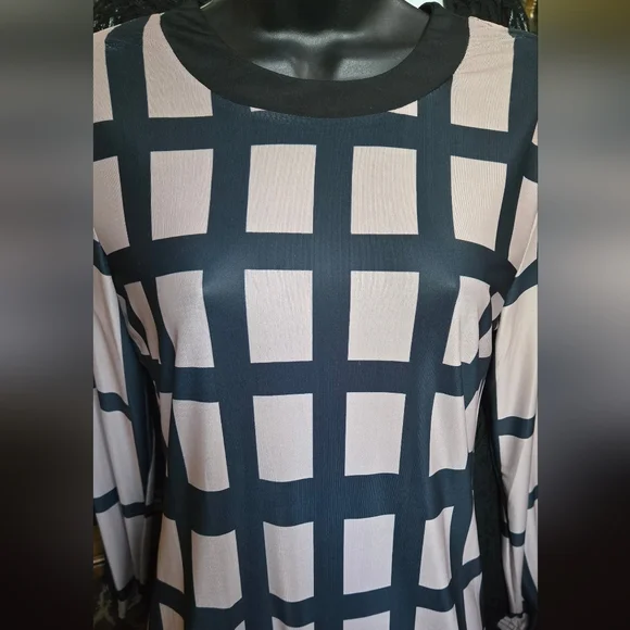 Left Or Right Elegant Black & Cream Grid Pattern Mesh/sheer Dress SzL NWOT - Picture 8 of 9